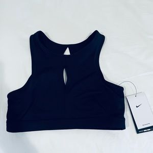 NWT Nike Swoosh Bra - Size M